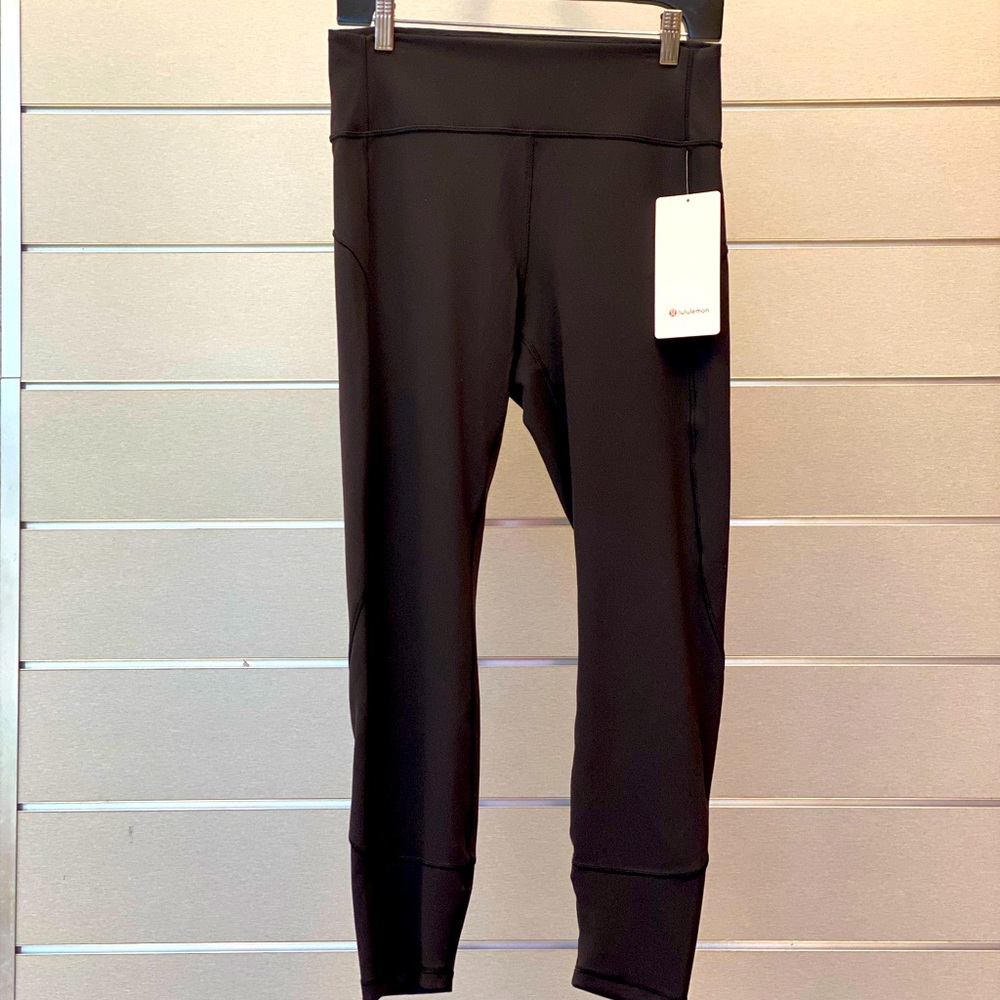 Lululemon In Movement Tight 25” - Black - Size 10 - NWT